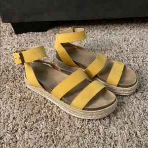 Wedge sandals